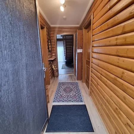 Rihm Apartment Arrach